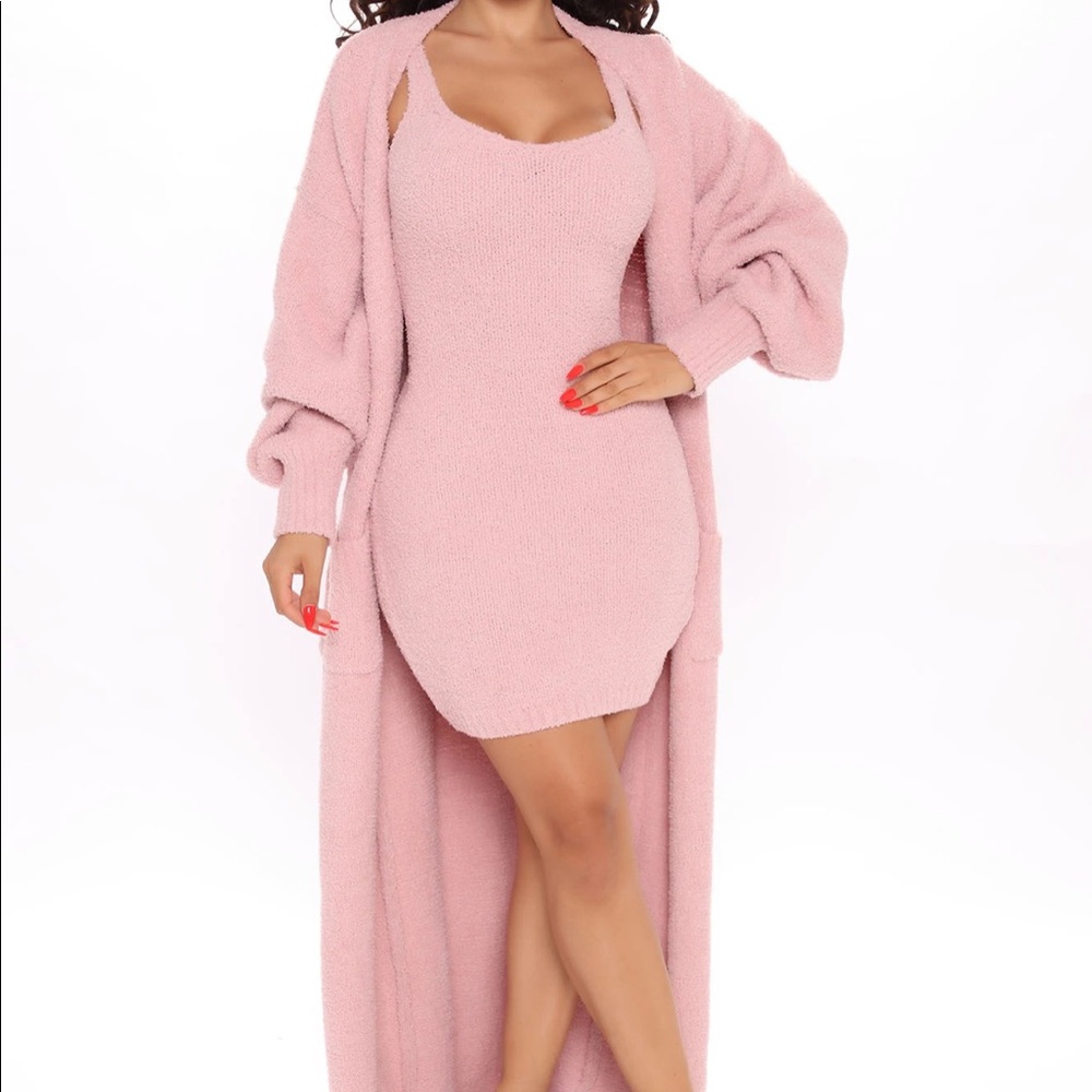 SOLD! 🛑 Living In It Cozy Dress Set - Fashion Nova